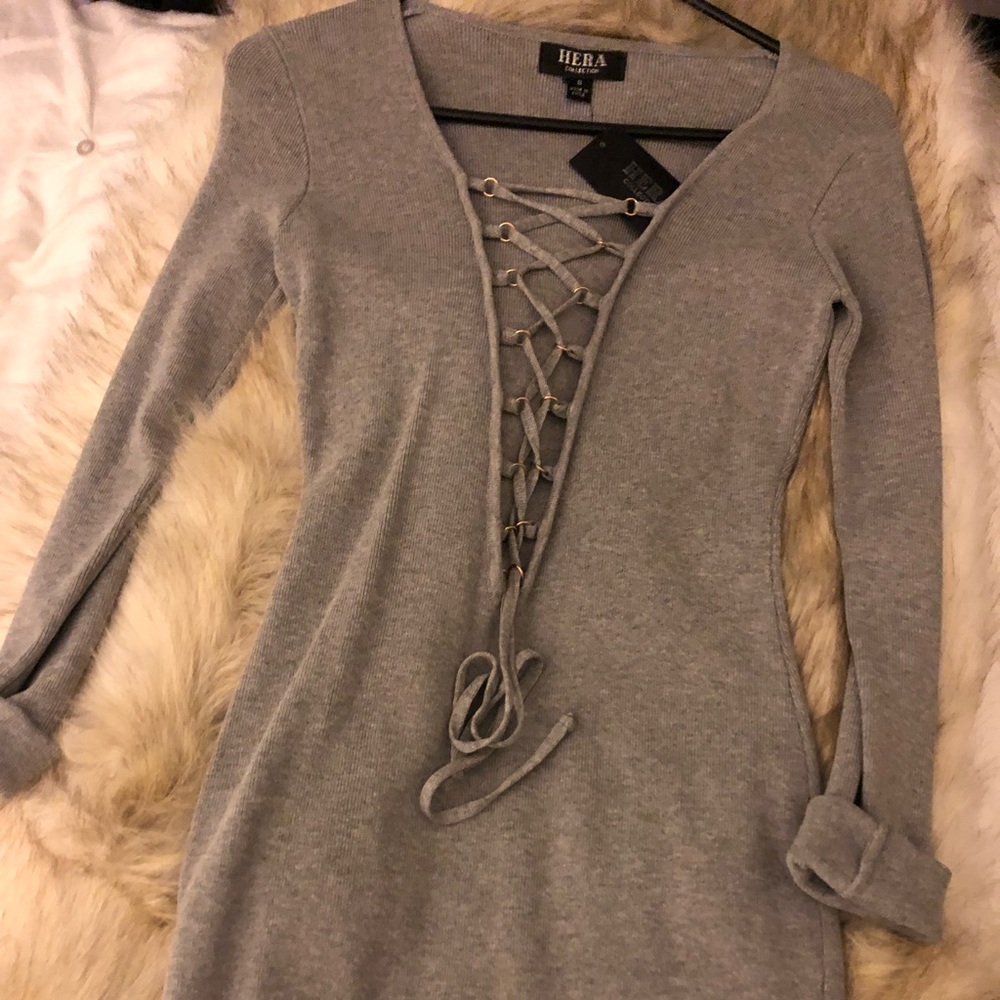 Grey Body-con dress with slit in the front